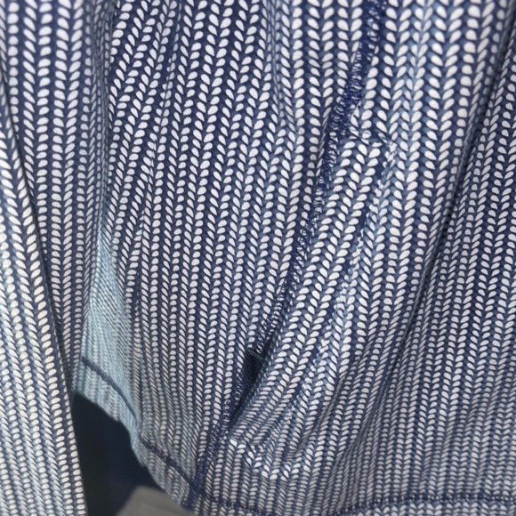 T by Talbots Navy & White Print Full Zip Jacket – Size XL – EUC - Picture 6 of 12